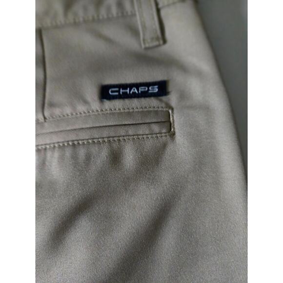 CHAPS Tan Golf Shorts, 2 Pockets Men's Size 40 - Picture 6 of 7